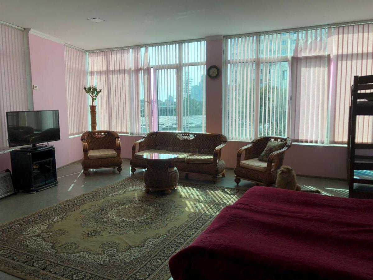 Citrus Guest House 耶烈万 外观 照片