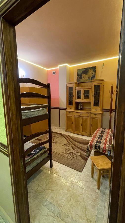 Citrus Guest House 耶烈万 外观 照片