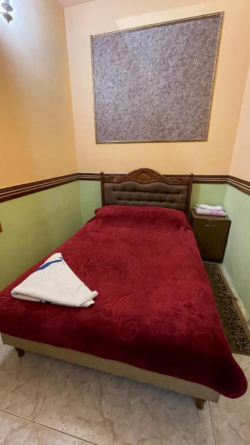 Citrus Guest House 耶烈万 外观 照片