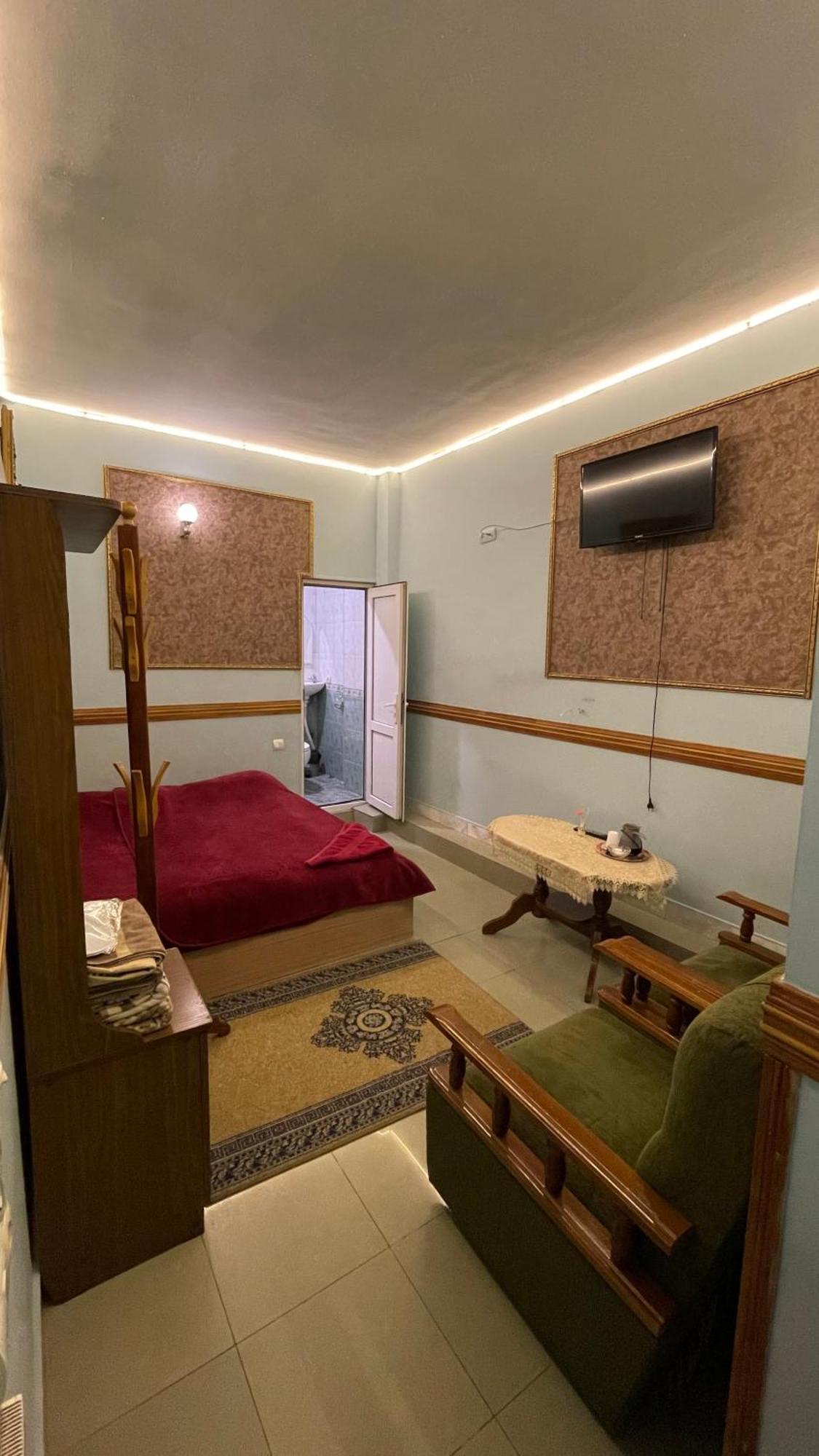 Citrus Guest House 耶烈万 外观 照片